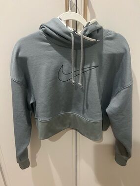 NWT Nike Women’s Cropped Hooded Sweatshirt